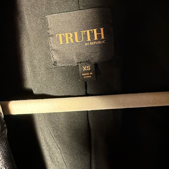 Women’s Faux leather Jacket buy Truth NYC Republic Size:XS Color:Black - Picture 4 of 5